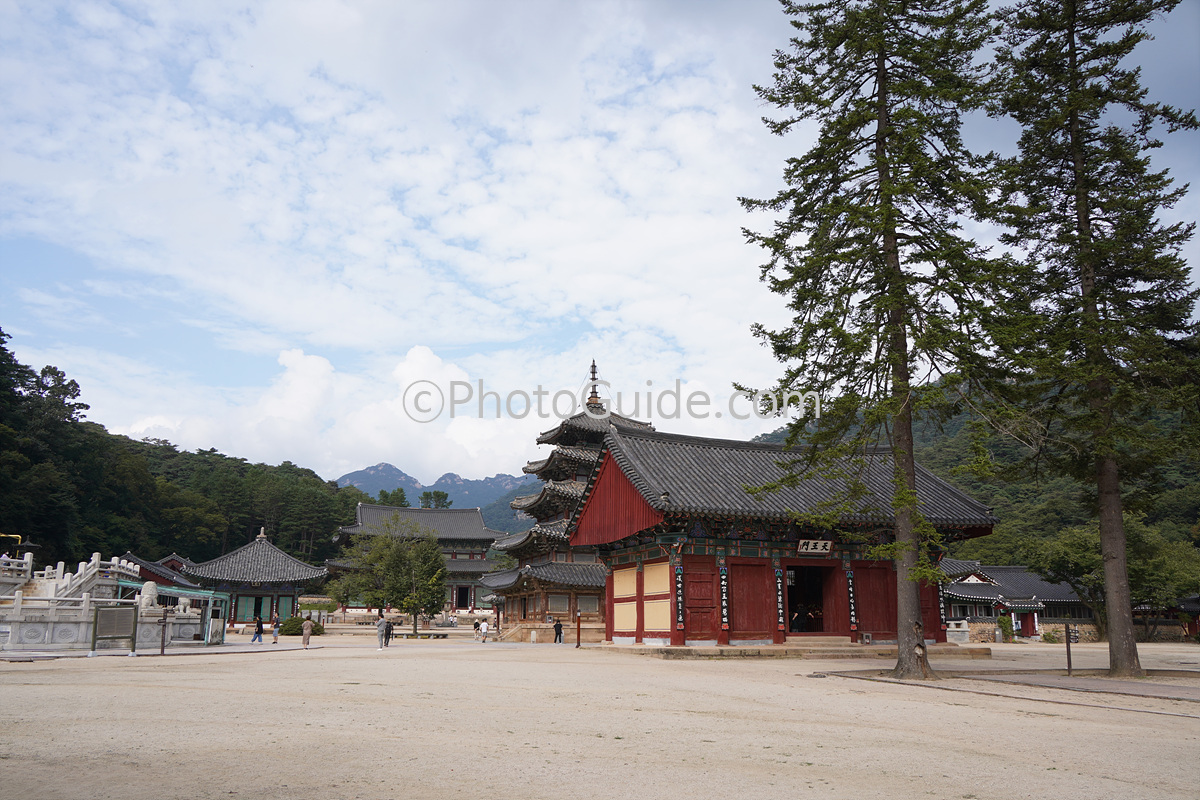 ⓒPhotoGuide.com 법주사
