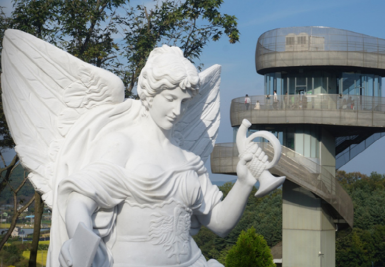 옥토끼 우주센터