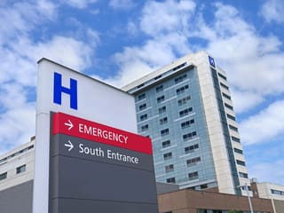 응급의료정보제공(EGen) - 주말 병원, 약국, 응급실 빈 병상까지 실시간 확인하기
