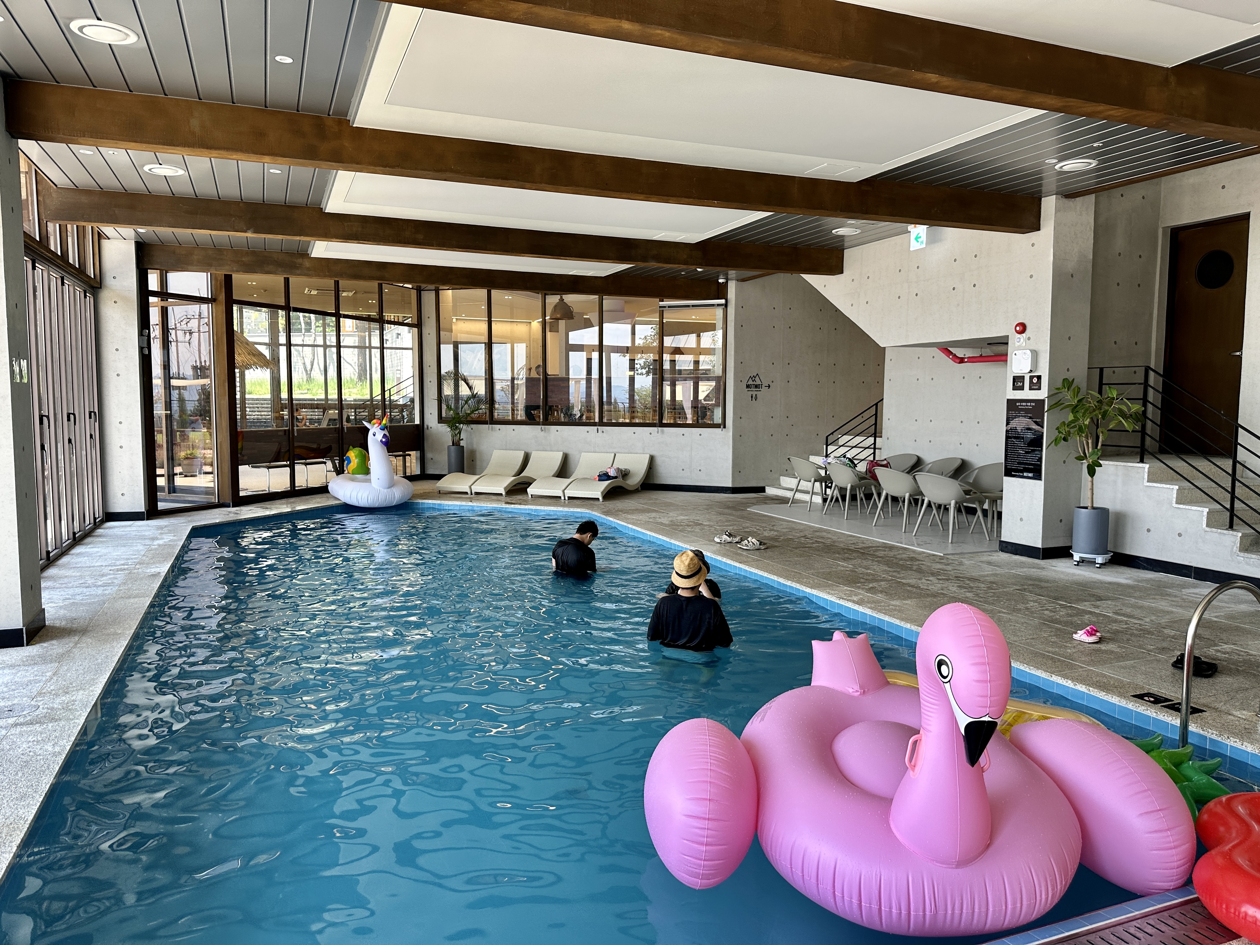 헤븐리파크 모토모토 실내 수영장