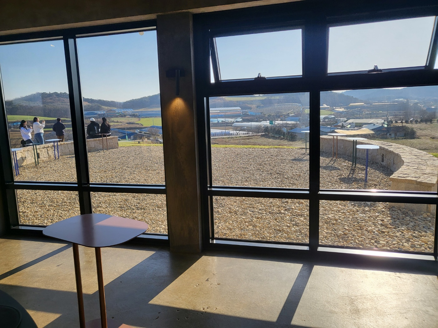 보령 청보리밭(천북 카페), 청보리창고