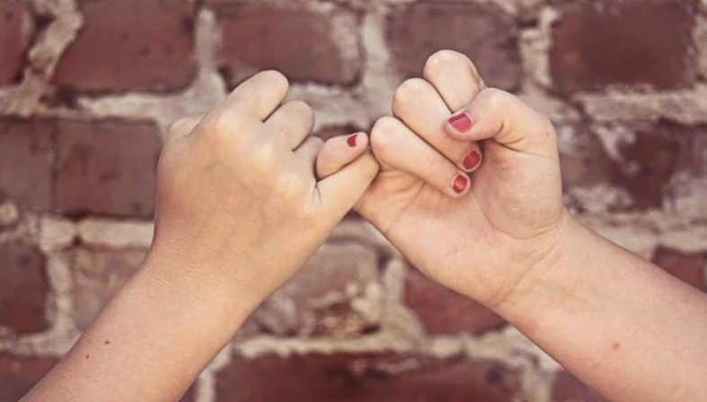 약속과 관련된 다큐이미지