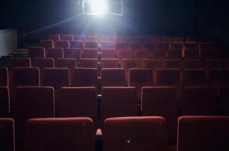 영화 서브스턴스 관람평 후기 출연진 보기!