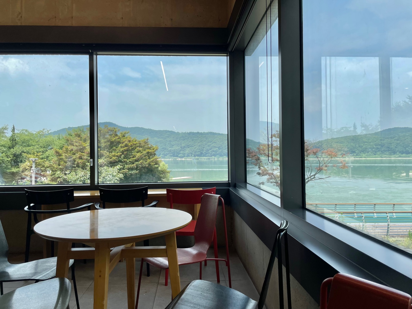 용인 기흥 호수앉기 대형 베이커리 카페