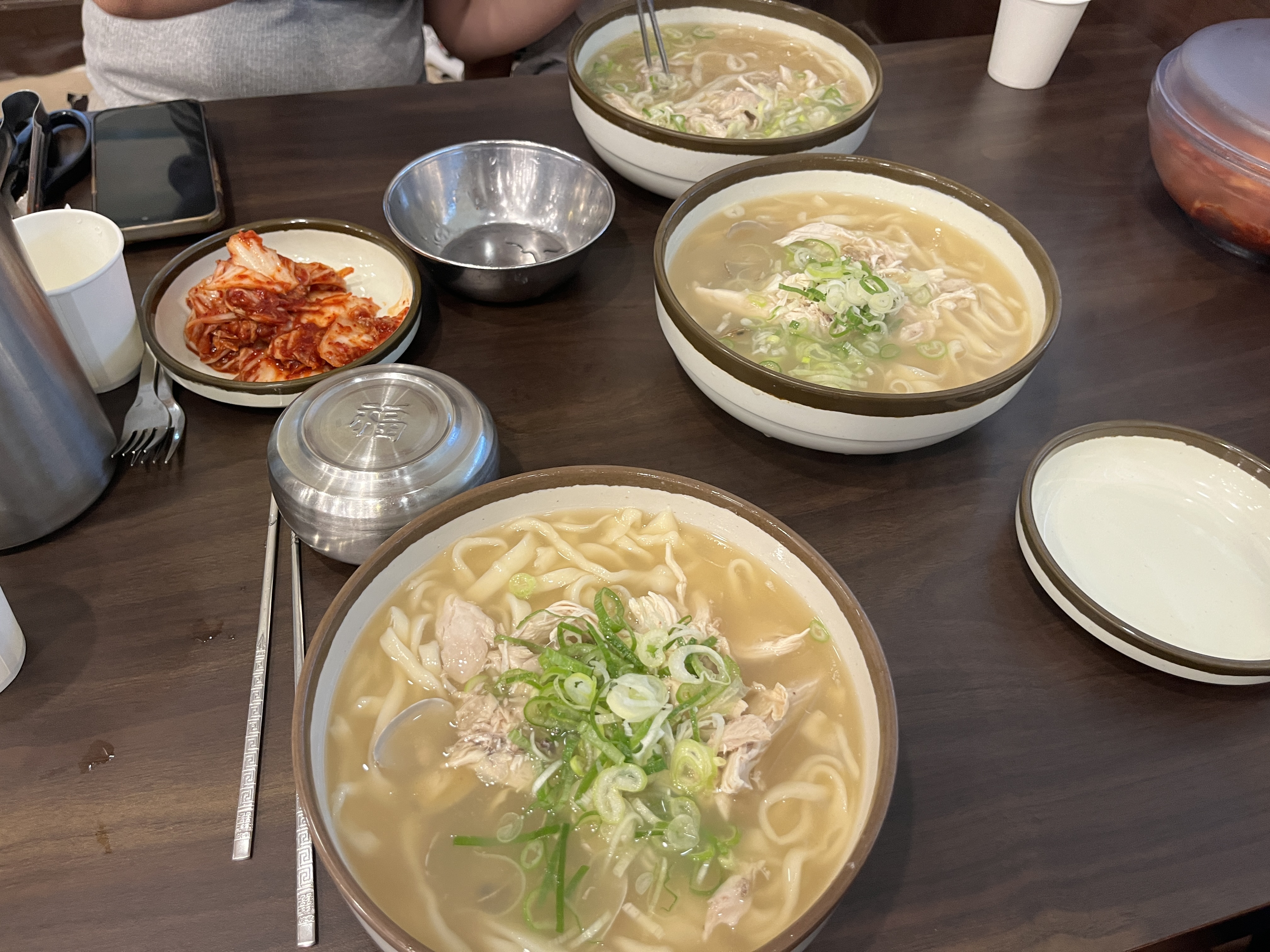 일산닭칼국수