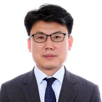 진성준 국회의원 프로필 나이 고향 학력 재산 페이스북