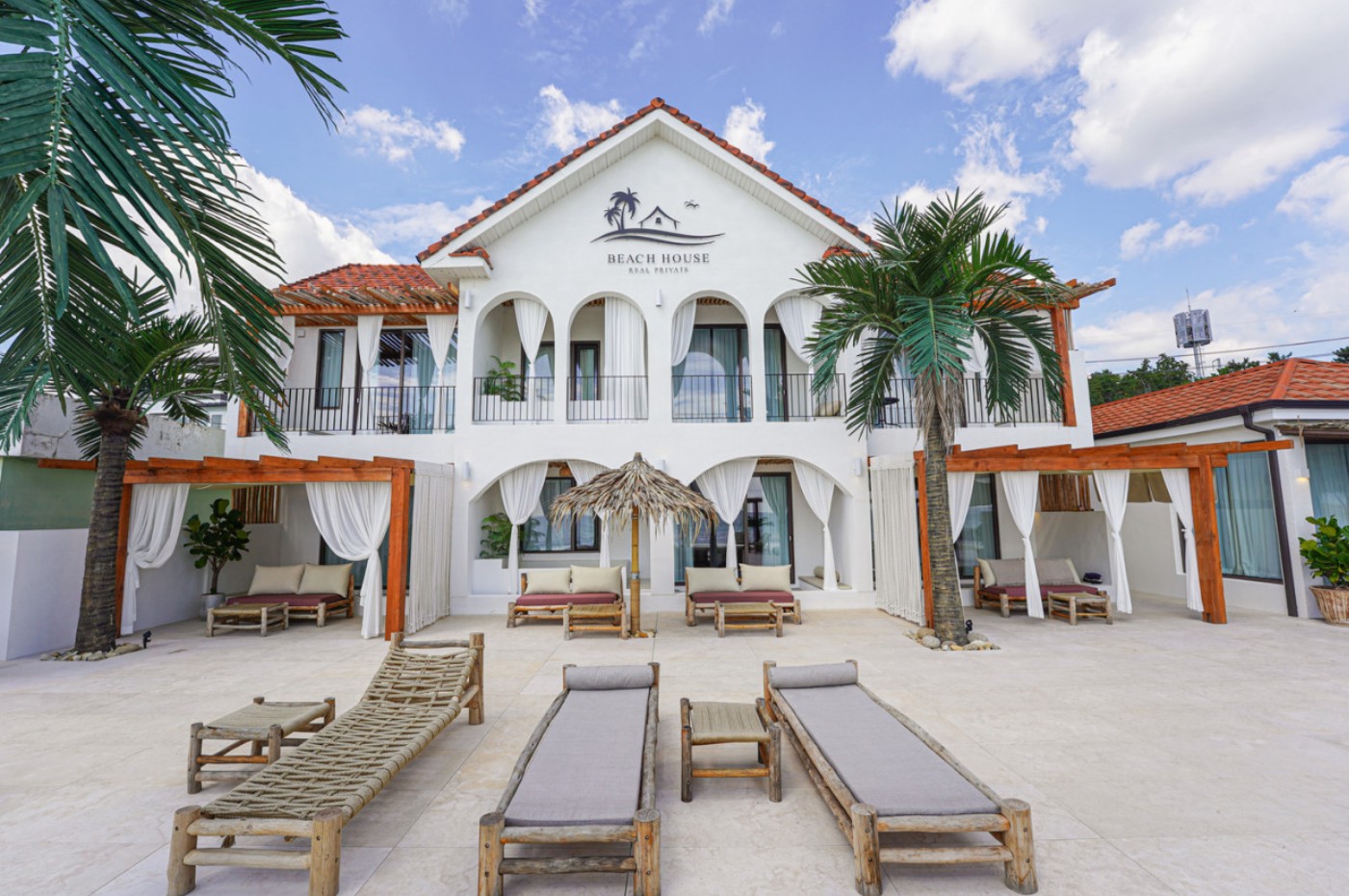 더비치하우스 전경 사진