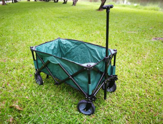 캠핑을 즐기기 위한 필수 아이템