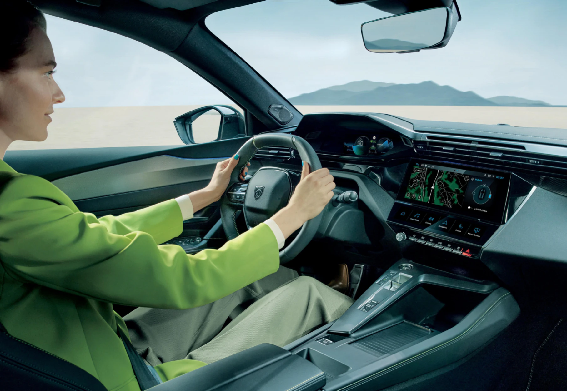 푸조 408, 쉐보레 트랙스와 크로스오버 시장 경쟁