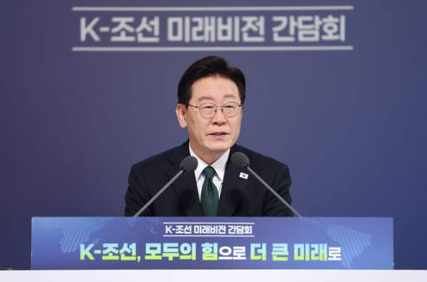 李 대통령 하윗 접견: 한국 혁신 성장 전략과 건전 재정의 글로벌 가치 분석