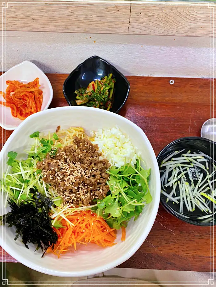 오산 오색시장 맛집 쑥부쟁이비빔밥