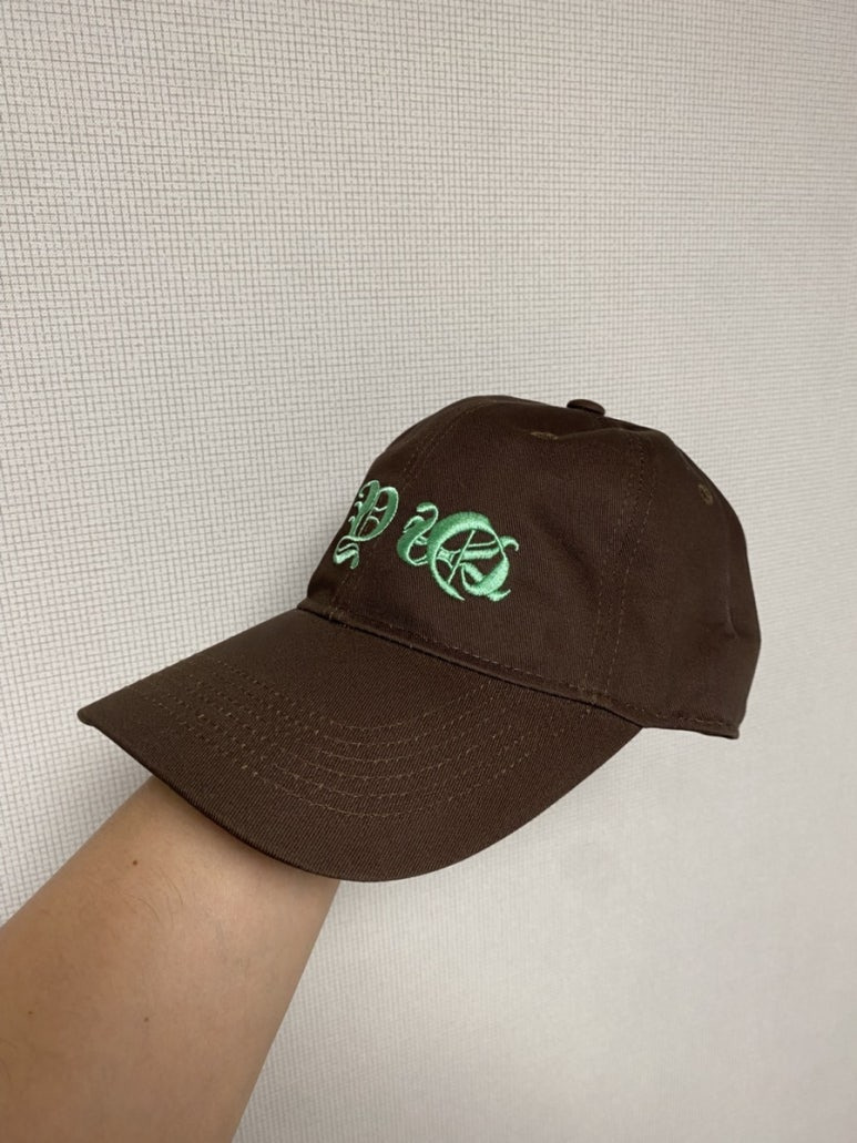 오와이(OY) 데빌 로고 레터링 볼캡 모자 브라운 BROWN