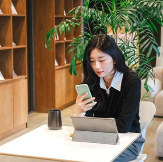 서울우먼업 구직지원금