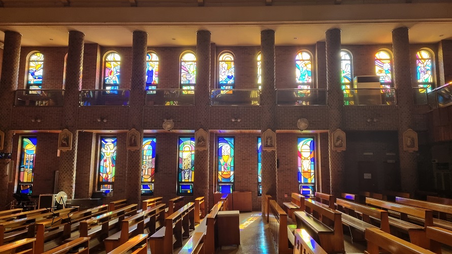 청주 사천동성당 십자가의 길, 스테인드글라스 사진