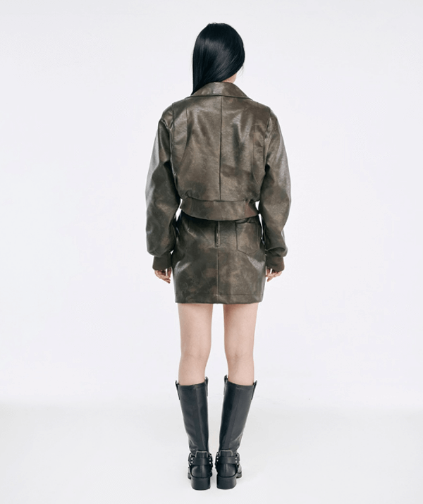 가석방 심사관 이한신 3회 권유리 레더자켓