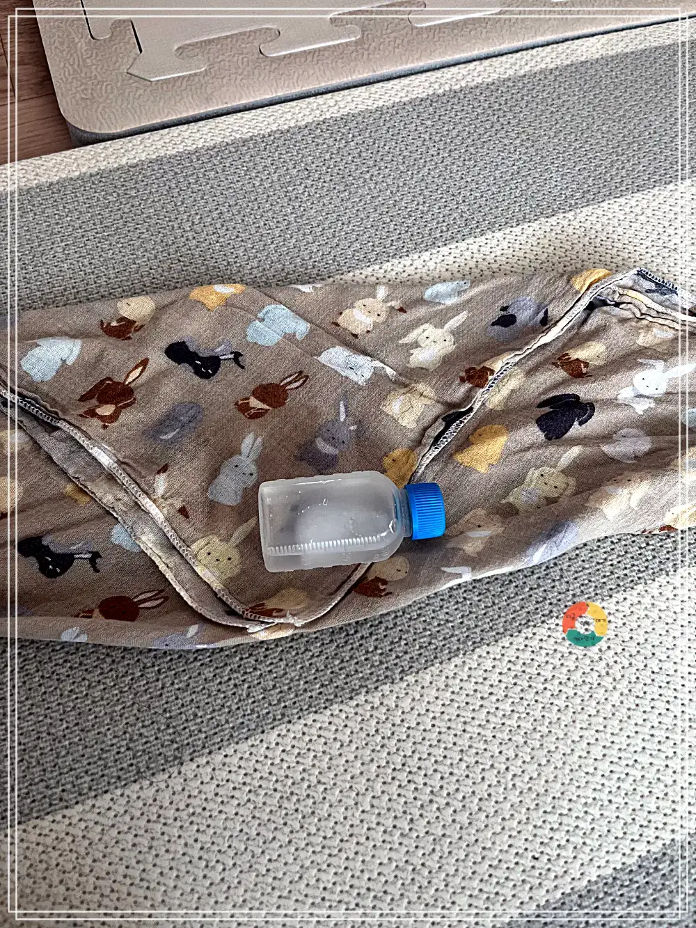 쿨패드_쿨목걸이만들기 두 번째-손수건-대각선접기-두번접기