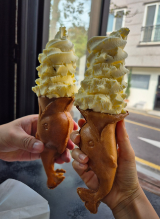 고래콘아이스크림 두개