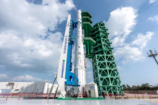 누리호 발사대 설치 현황 전남 고흥 나로우주센터 발사 일정과 의미