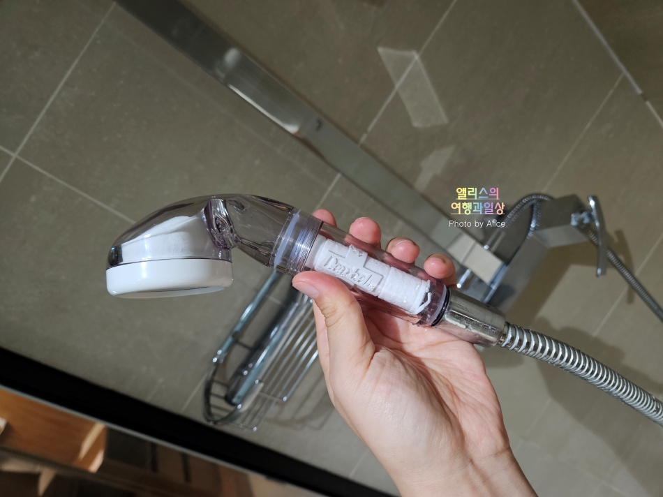 여행 필수품, 휴대용 여행용 듀벨 필터샤워기 솔직후기