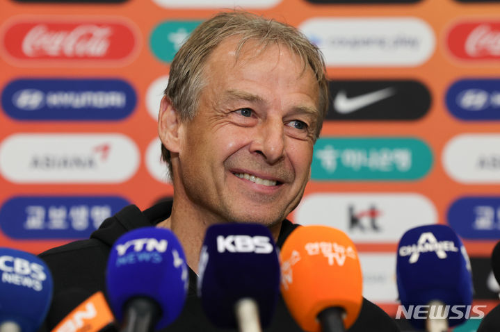 손흥민 선수 손가락 탈구 원인