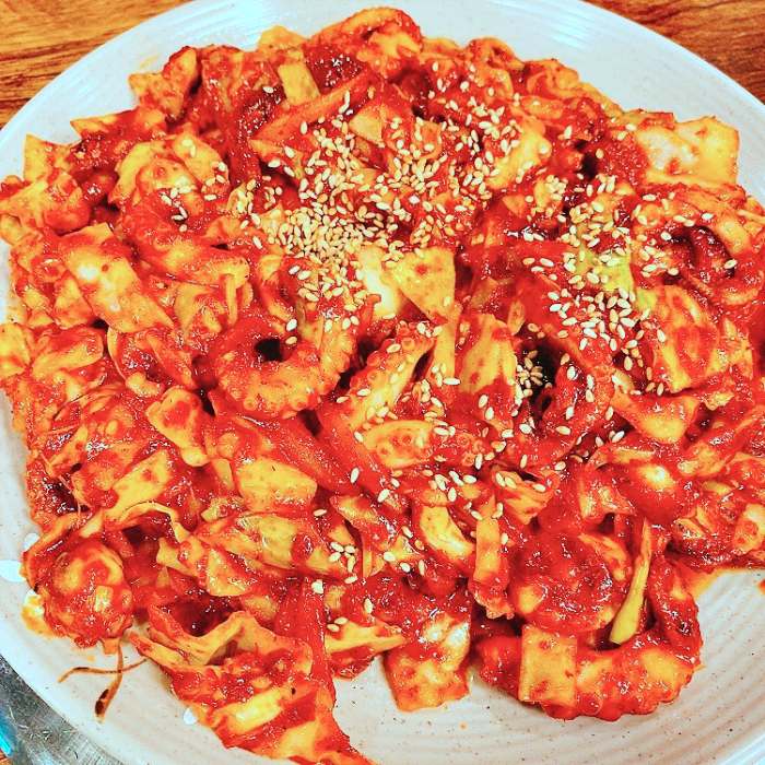 생생정보 강서 방화 27년 전통 쭈꾸미 볶음 맛집