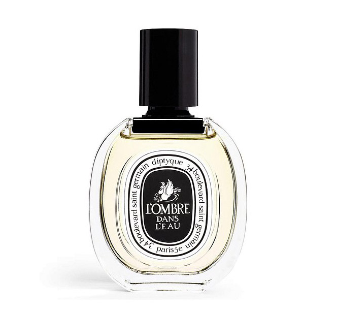 롬브르-단-로-(L’Ombre-Dans-L’Eau)