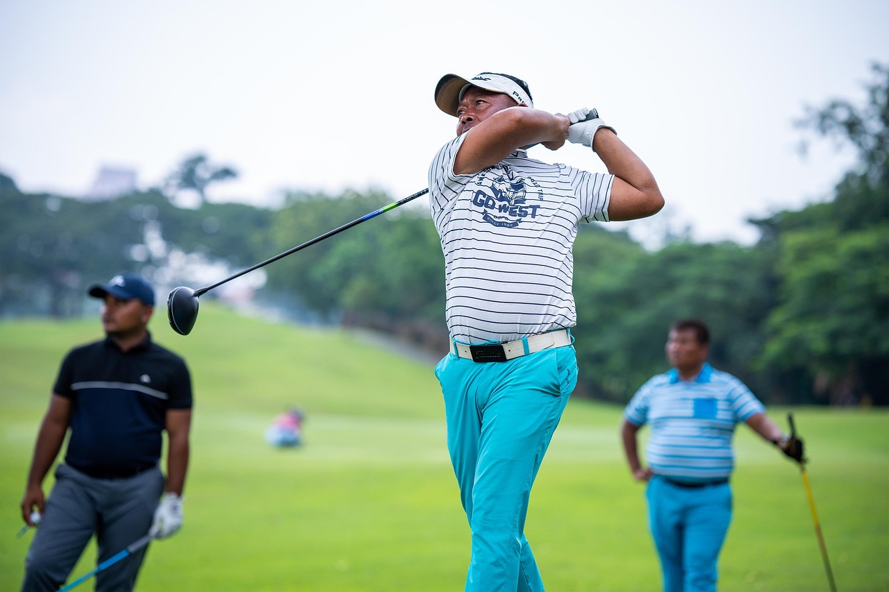 골프 부상막는 준비운동 관련 사진