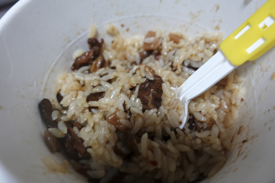 오뚜기 la갈비 덮밥 완성 확대