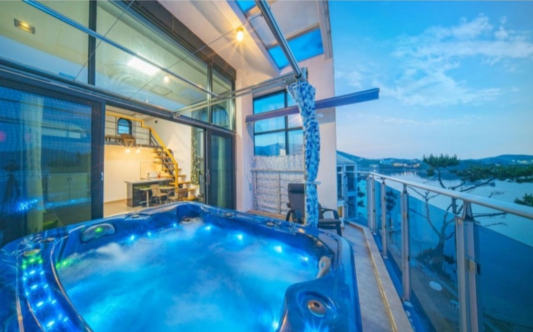 통영 하니스파 펜션