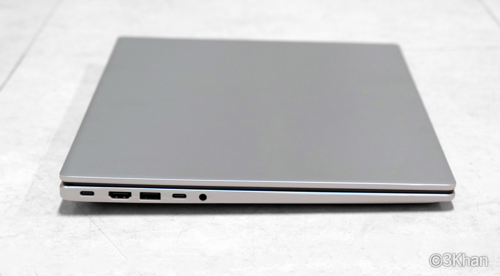 에이수스 비보북 16 포트 구성 USB-C HDMI USB-A