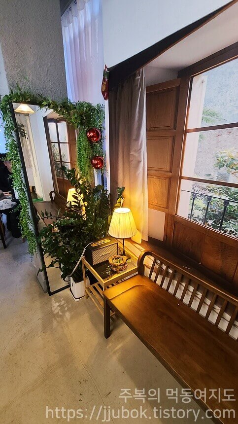 갸또드레브-대기석