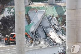 안성 서울세종고속도로 교량 붕괴