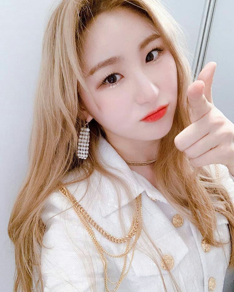 아이즈원 프로듀스48 이채연 사진모음