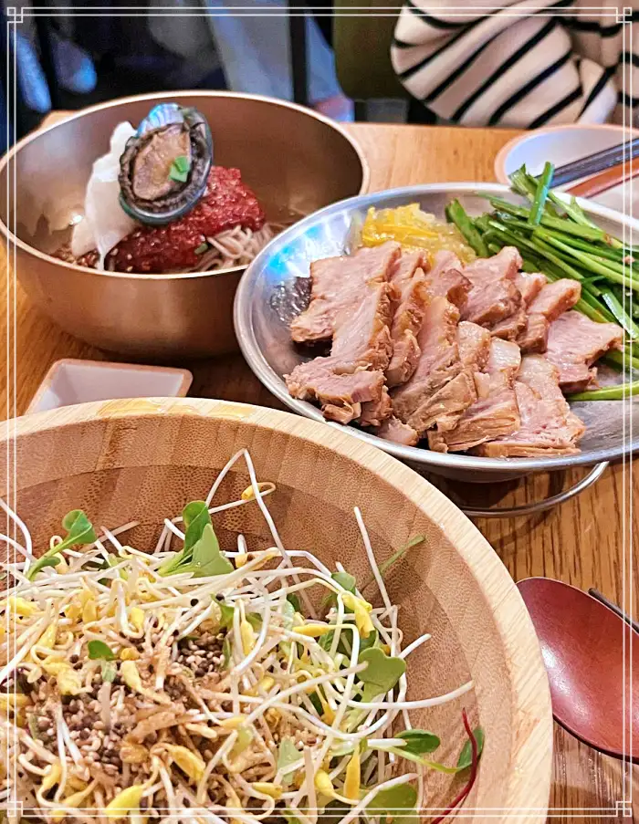 픽업 트렌드 스페셜 종로 3가&#44; 익선동 100% 메밀 막국수&#44; 들기름막국수 맛집