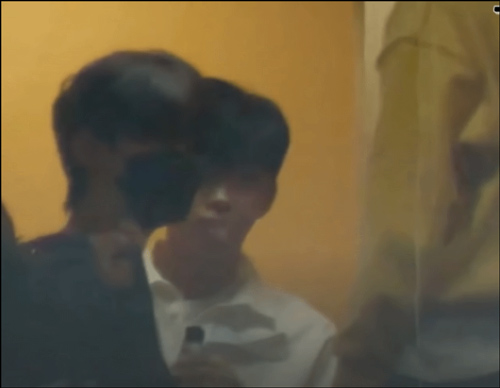 임영웅이 건물안에서 담배를 폈던 사진