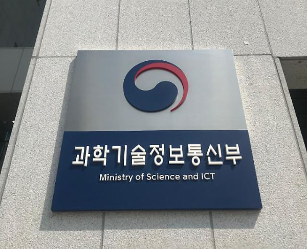 배경훈 학력&middot;고향