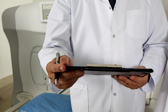 옆구리통증-이미지