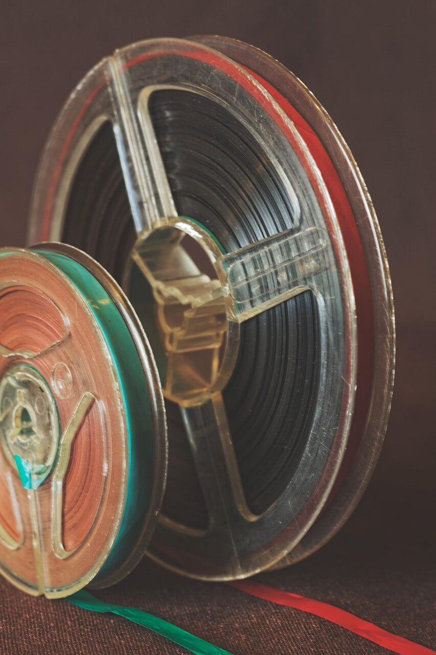 고전영화와-신작-영화-산업-차이