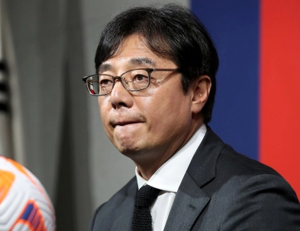 황선홍 축구대표팀 임시 감독 선임 이유