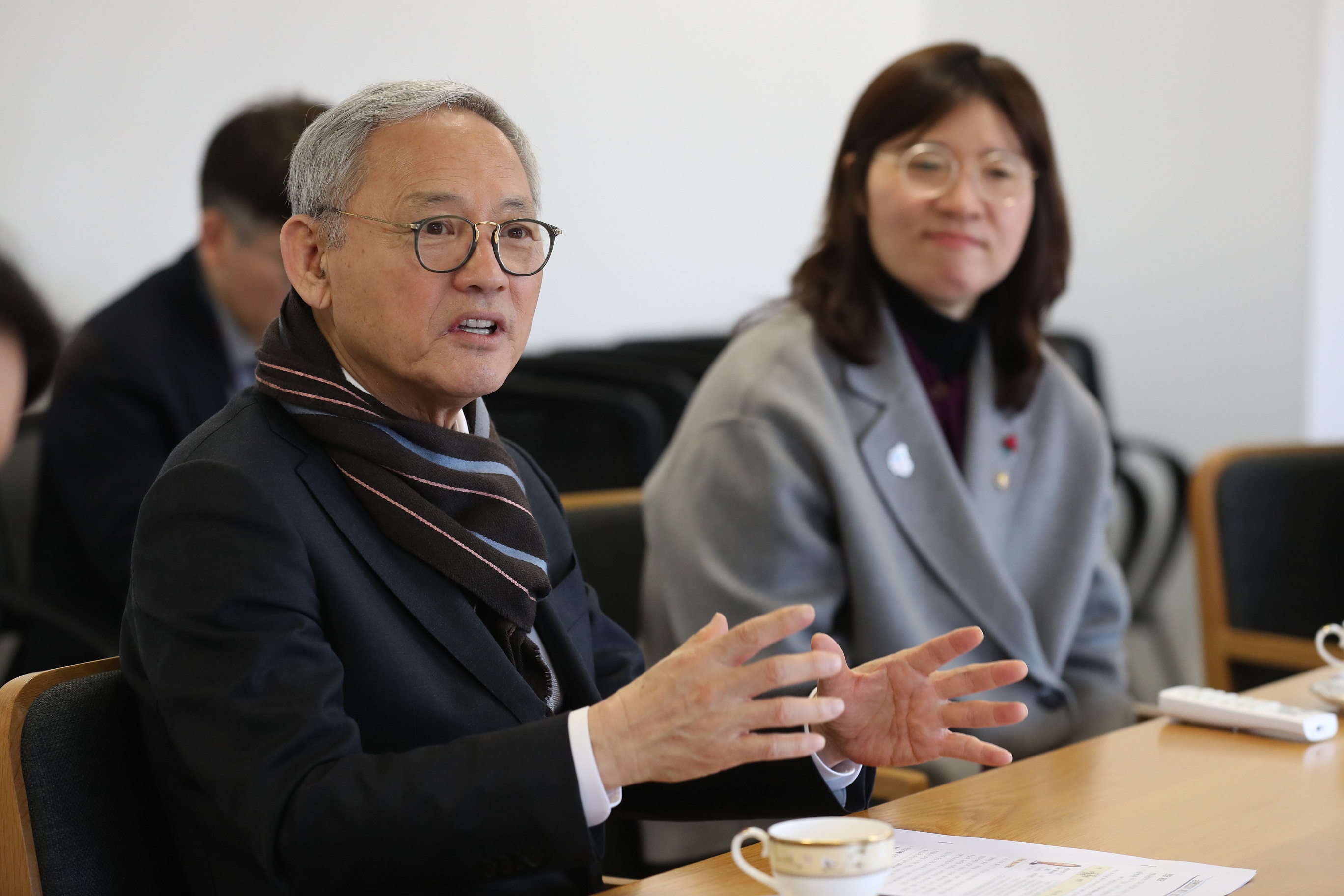 문화체육관광부 문체부 유인촌 장관 IOC 세르미앙 응 부위원장 가상 태권도 올림픽 정식 종목 채택 이스포츠 발전