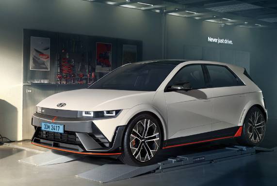 그래비티 골드 매트(색상코드 : W3T)