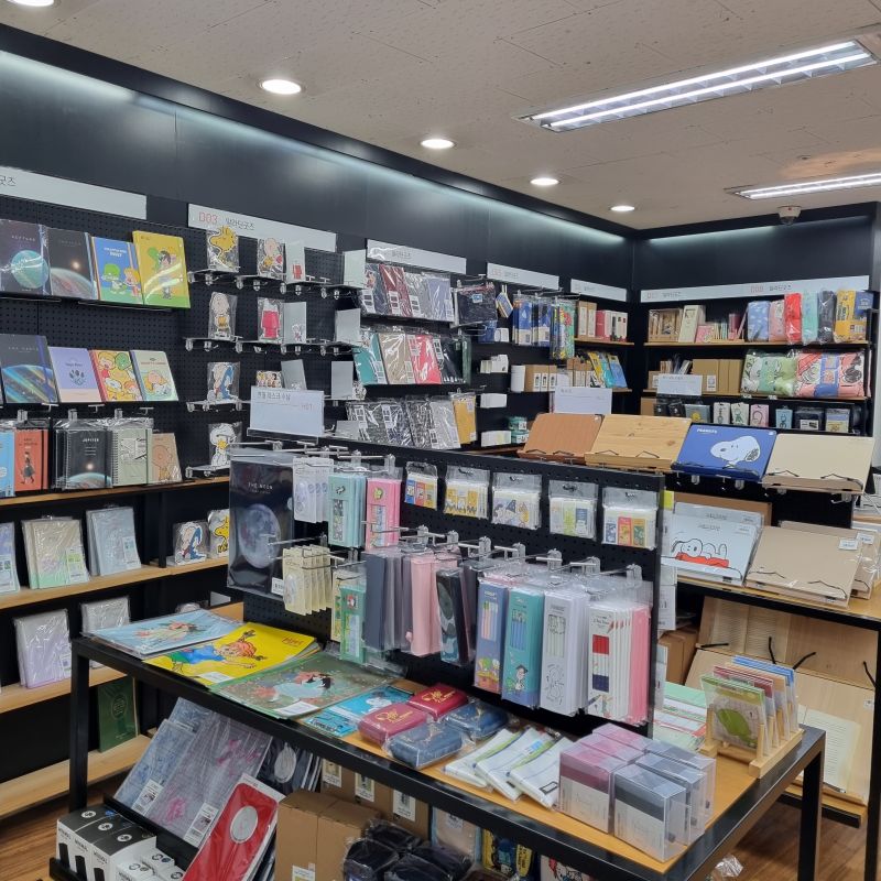 알라딘-중고서점-수원점-내부-사진