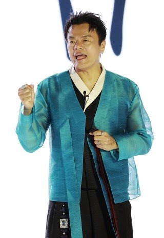 박진영 국감 의상 시스루 패션