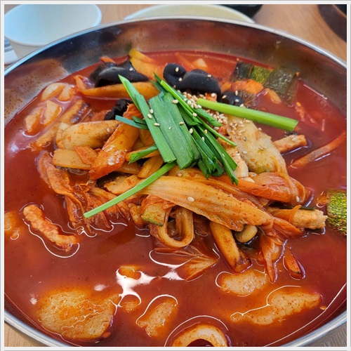 백년돌판짜장 교동짬뽕