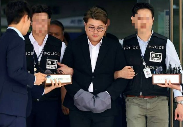 김호중