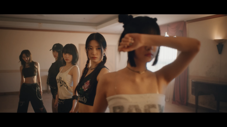 이브&amp;#44; 프시케 그리고 푸른수염의 아내 MV