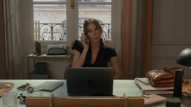 에밀리-파리에-가다-시즌2-6화