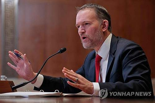 미 강제노동 관세: USTR 한국에 12.5% 추가 관세 기습 예고 무역법 301조 강제노동 규제 파장과 15% 상호관세 상한선 붕괴 위기 및 대미 통상 시나리오 분석