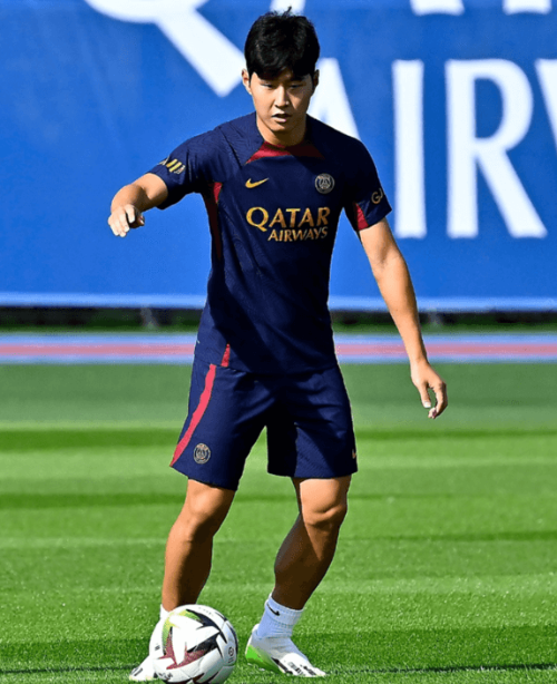 리그앙 PSG 로리앙 중계 관련 사진입니다.