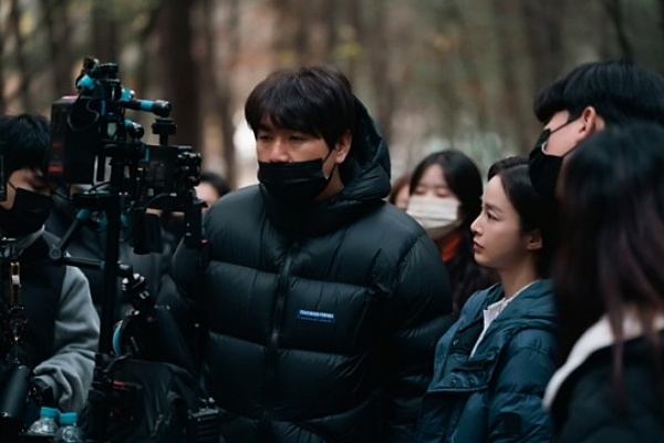 마당이-있는-집-연출-정지현-감독